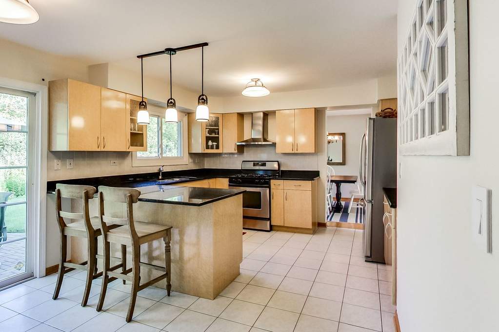 3918 Carousel Drive Northbrook, Illinois 60062 - Image 12