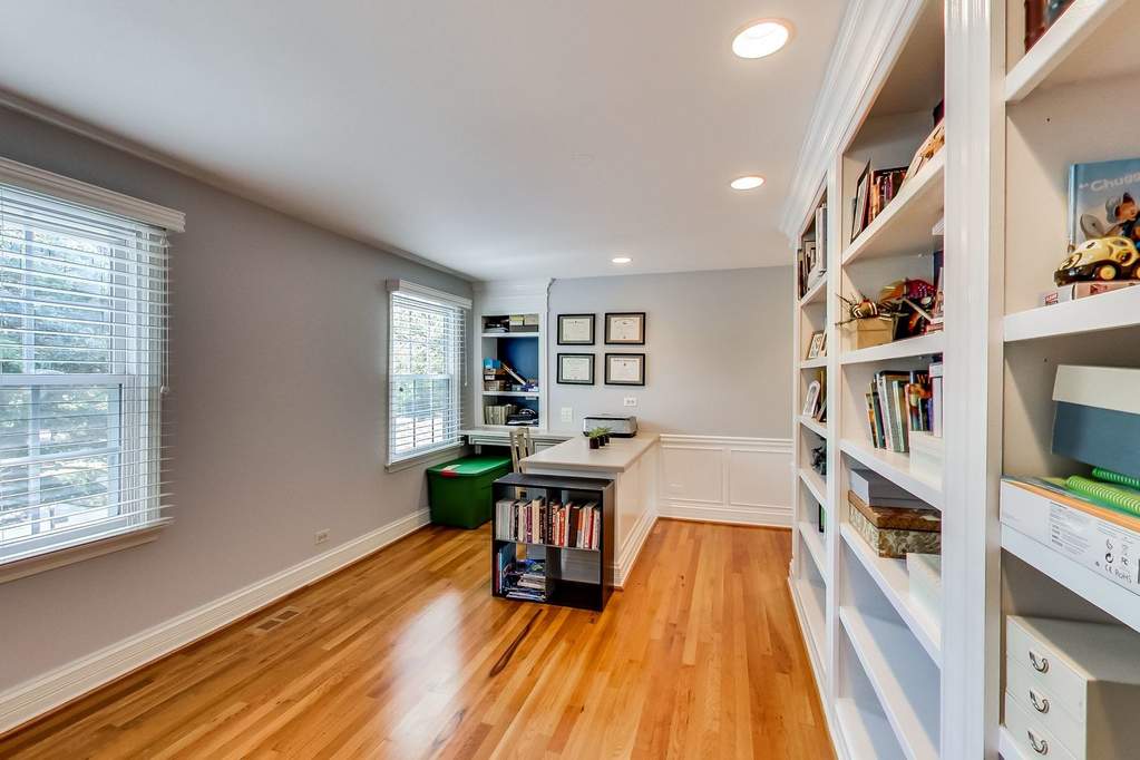 3918 Carousel Drive Northbrook, Illinois 60062 - Image 25