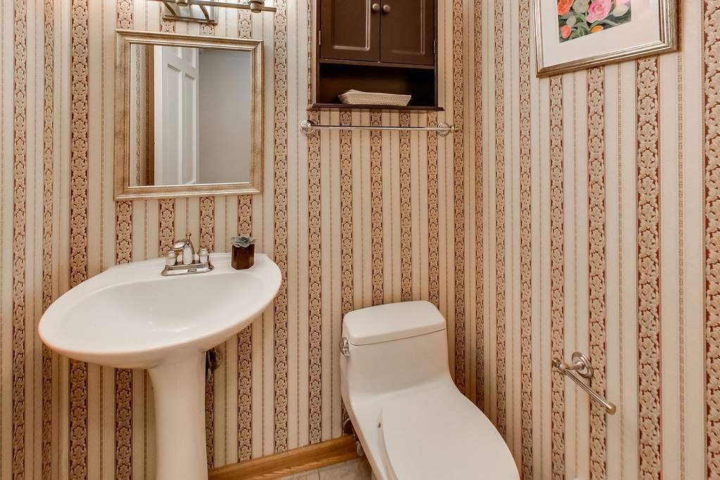 3918 Carousel Drive Northbrook, Illinois 60062 - Image 6