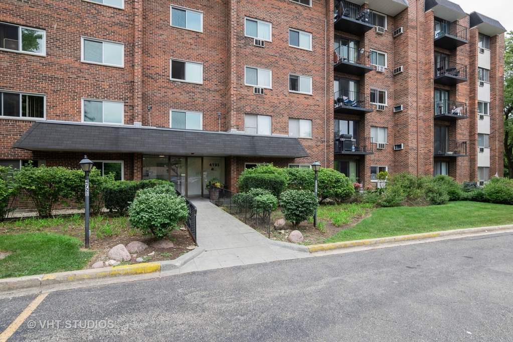 4721 Saint Joseph Creek Road #2H Lisle, Illinois 60532 - Image 1