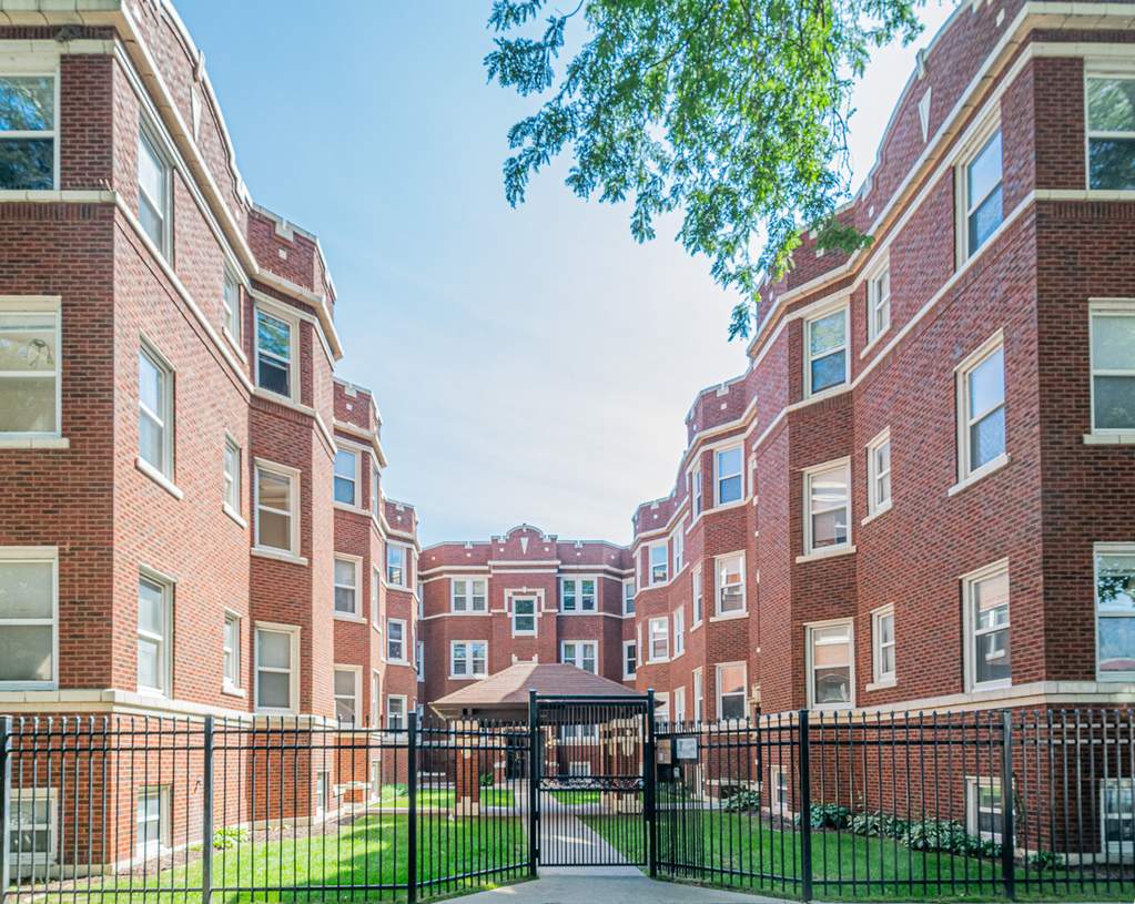 6423 N Greenview Avenue #2W Chicago, IL 60626 | MLS# 10495430 | @properties