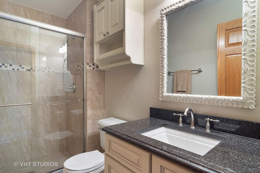 18 S Louis Street Mount Prospect, Illinois 60056 - Image 21