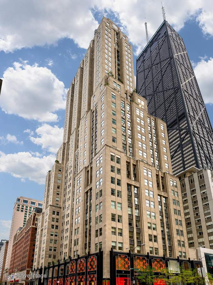 159 E Walton Place #16A Chicago, IL 60611 | MLS# 10504068 | @properties