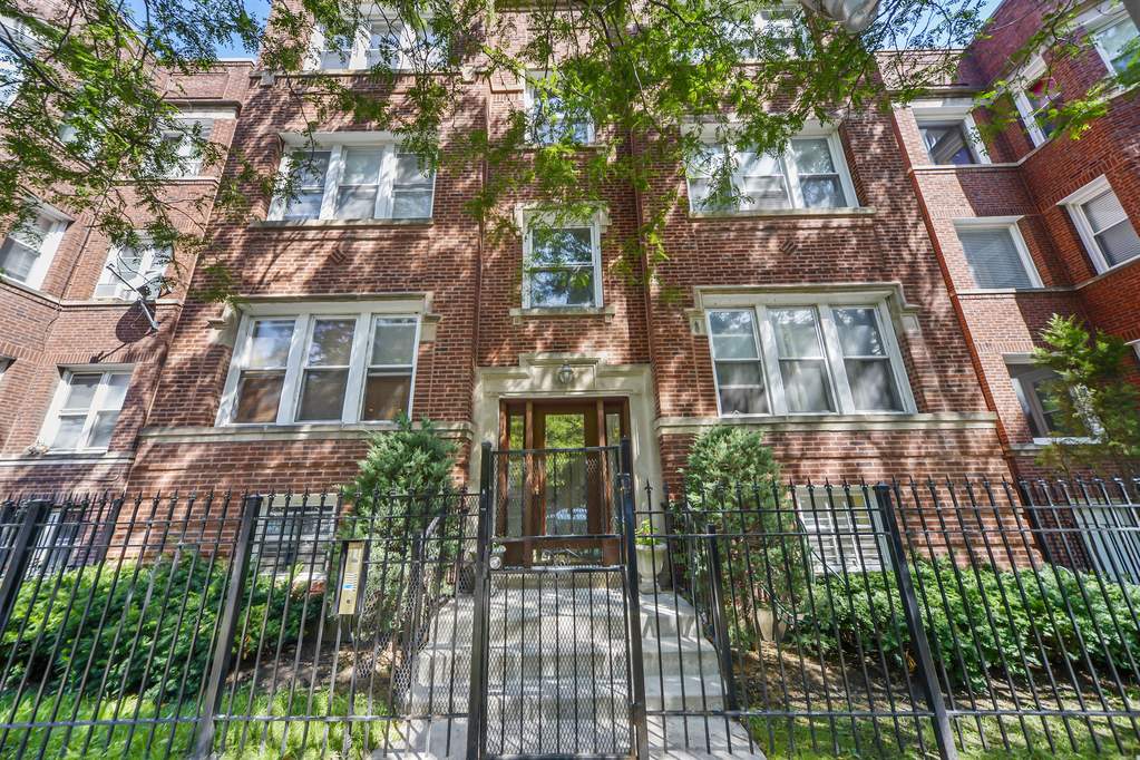 1628 W Juneway Terrace #3 Chicago, Illinois 60626 - Image 1