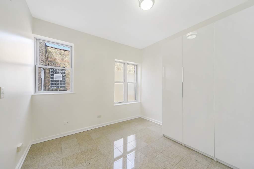 1628 W Juneway Terrace #3 Chicago, Illinois 60626 - Image 12