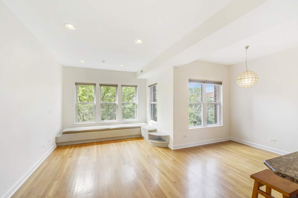 1628 W Juneway Terrace #3 Chicago, Illinois 60626 - Image 3