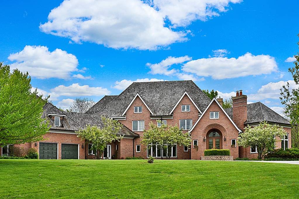 61 Brinker Road Barrington Hills, IL 60010 MLS 10507372 properties