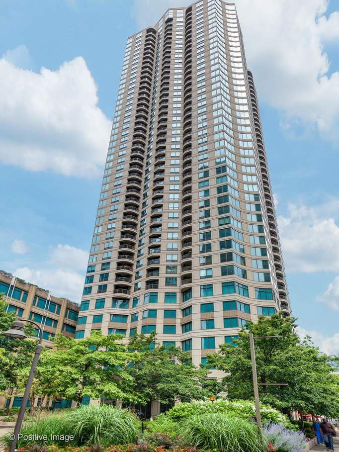 400 N Lasalle Drive #3607 Chicago, Illinois 60654 - Image 1