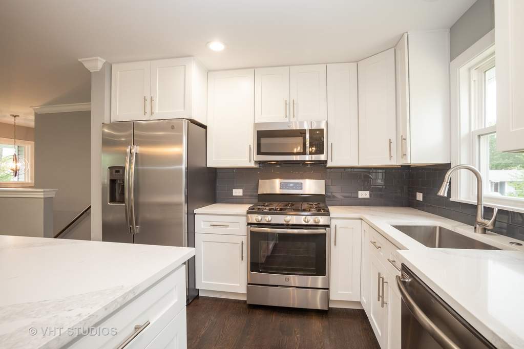 1133 Lancaster Avenue Elk Grove Village, Illinois 60007 - Image 2