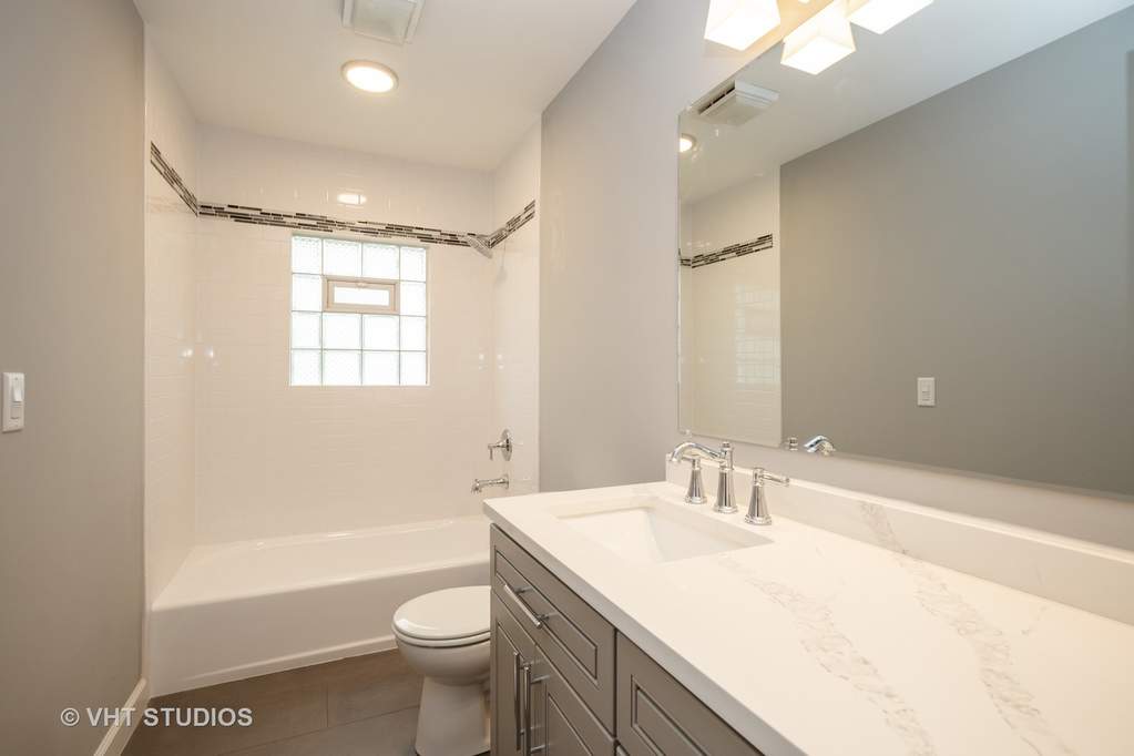 1133 Lancaster Avenue Elk Grove Village, Illinois 60007 - Image 25
