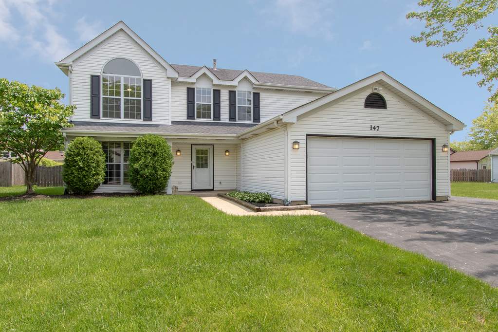 147 W Harbor Drive Lake Zurich, Illinois 60047 - Image 1