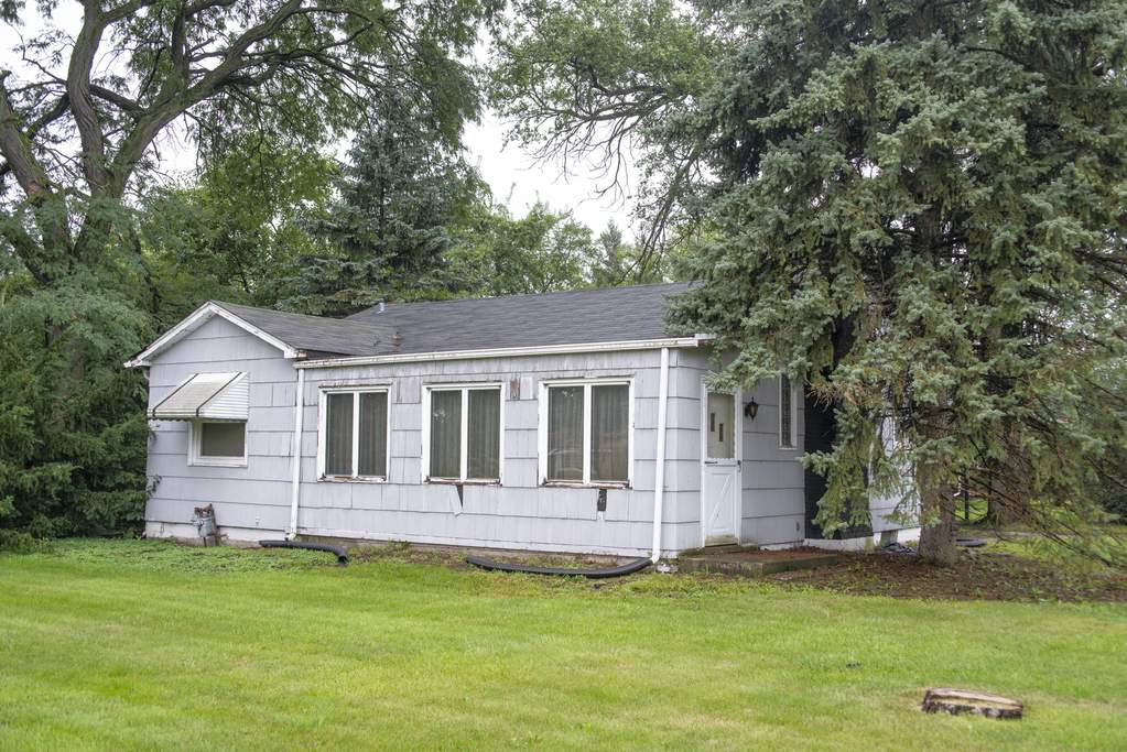 5700 S Brainard Avenue La Grange Highlands, Illinois 60525 - Image 1