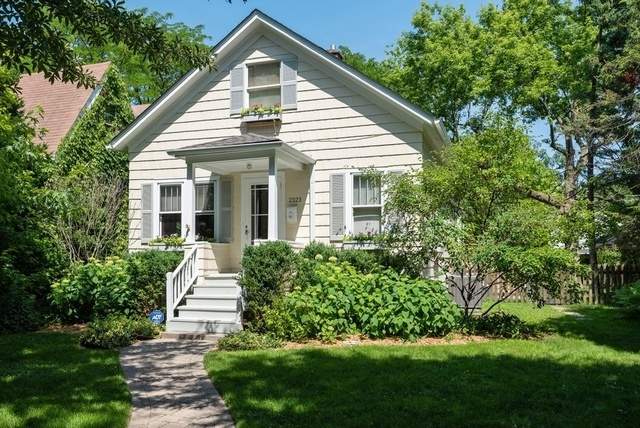 2323 Cowper Avenue Evanston, Illinois 60201 - Image 1