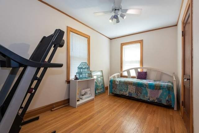 2323 Cowper Avenue Evanston, Illinois 60201 - Image 15