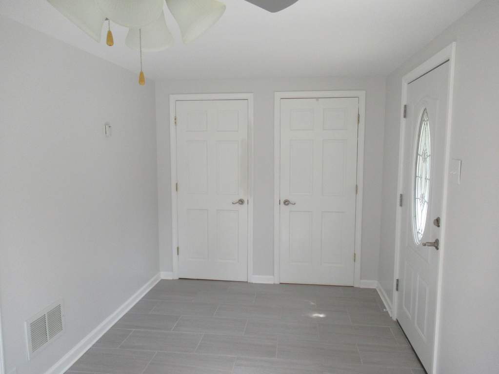 25026 Petite Avenue Antioch, Illinois 60002 - Image 9