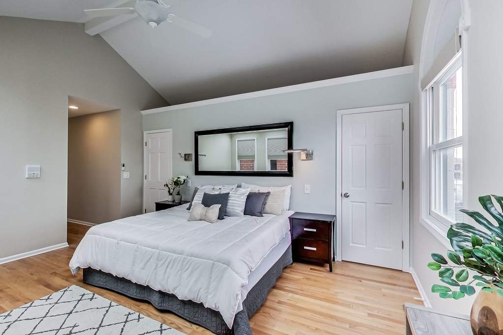 928 W Roscoe Street #3 Chicago, Illinois 60657 - Image 12