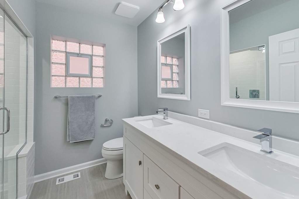 928 W Roscoe Street #3 Chicago, Illinois 60657 - Image 14