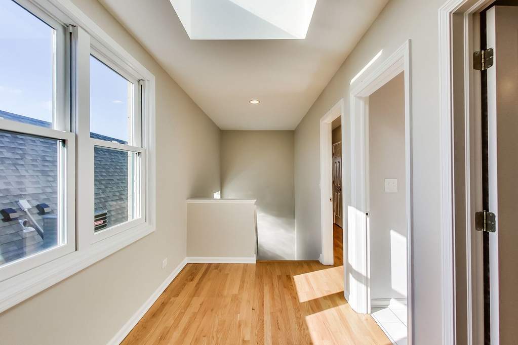 928 W Roscoe Street #3 Chicago, Illinois 60657 - Image 25