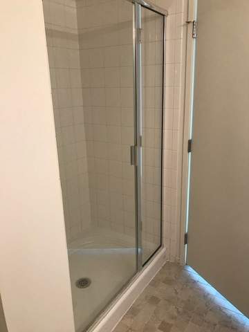 9655 Woods Drive #1206 Skokie, Illinois 60077 - Large walk in shower in the master bedroom bath