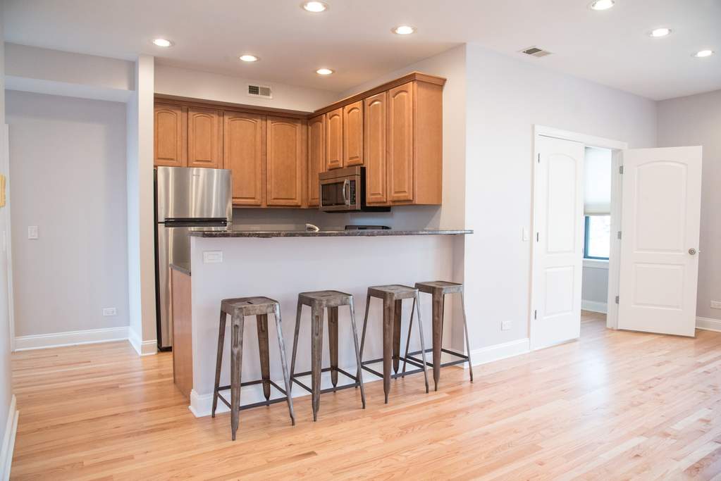 3253 W Lawrence Avenue #2D Chicago, Illinois 60625 - Image 8