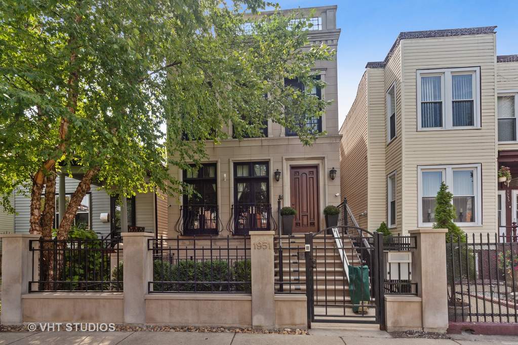 1951 W Huron Street Chicago, Illinois 60622 - Image 1