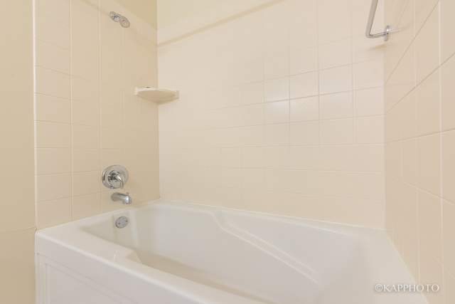 222 N Columbus Drive #3209 Chicago, Illinois 60601 - Image 22