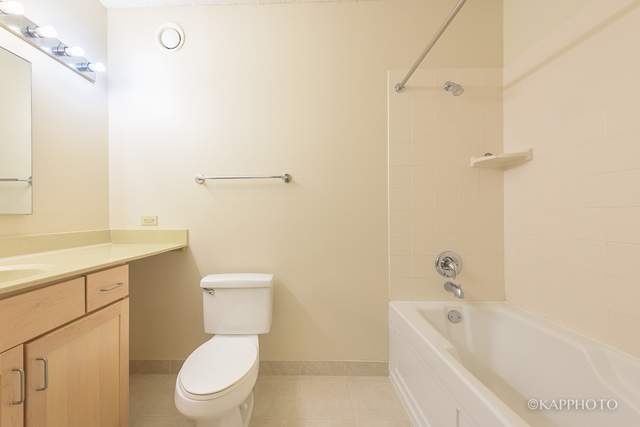 222 N Columbus Drive #3209 Chicago, Illinois 60601 - Image 23