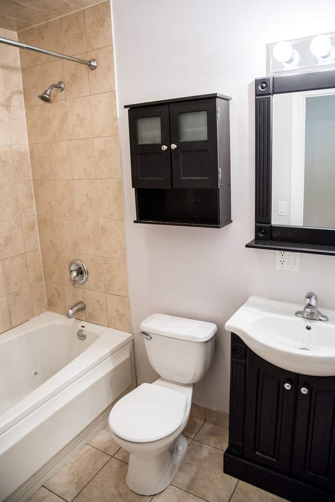 3253 W Lawrence Avenue #2D Chicago, Illinois 60625 - Image 17