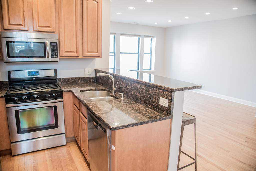3253 W Lawrence Avenue #2D Chicago, Illinois 60625 - Image 3