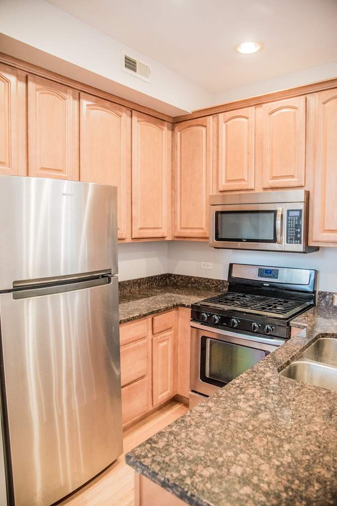 3253 W Lawrence Avenue #2D Chicago, Illinois 60625 - Image 5