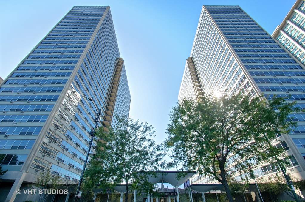 3550 N Lake Shore Drive #1211 Chicago, Illinois 60657 - Image 1