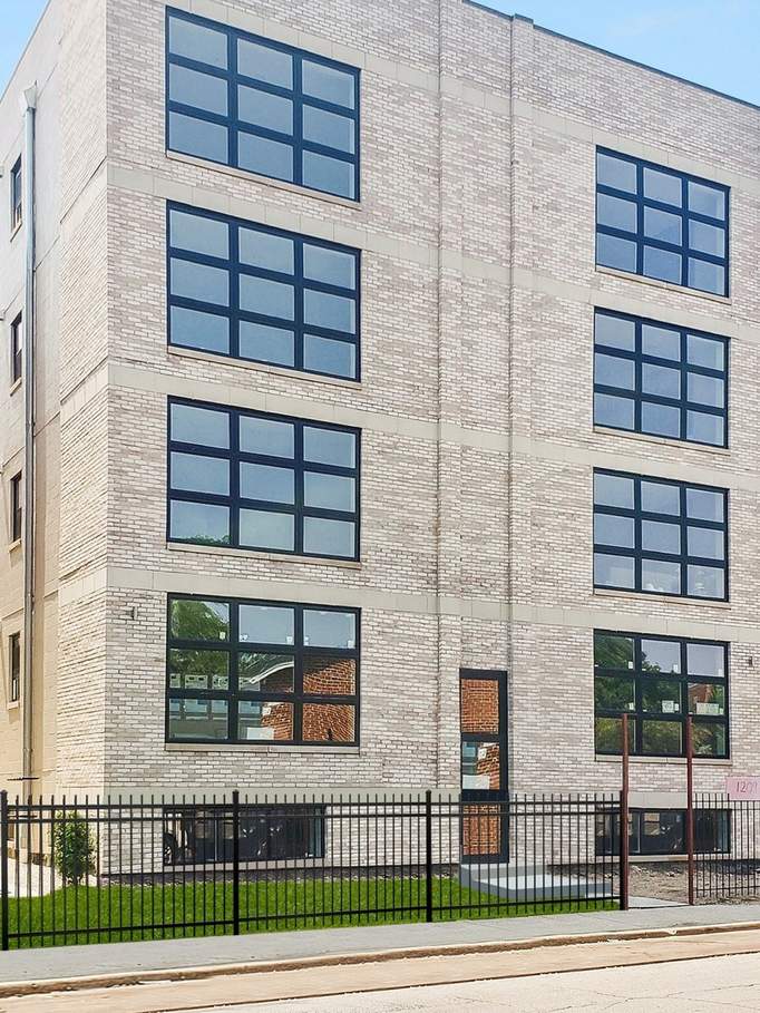 1209 E 46th Street #2W Chicago, Illinois 60653 - Image 1