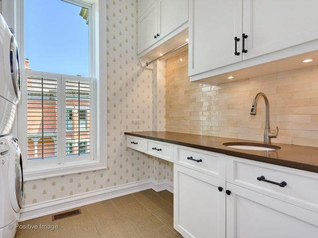 1407 N Hoyne Avenue Chicago, Illinois 60622 - Image 47