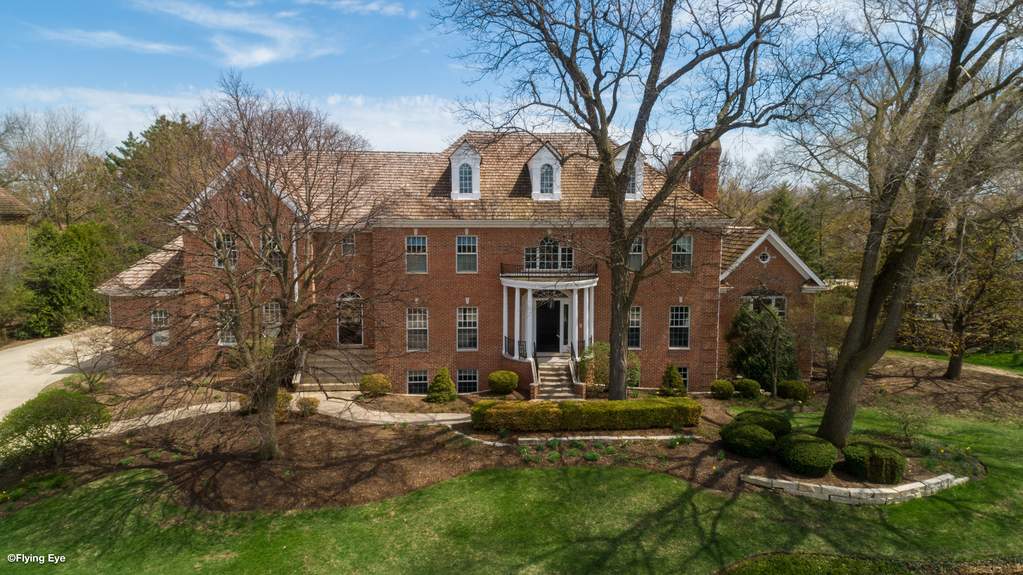 28 Muirfield Circle Wheaton, Illinois 60189 - Image 1