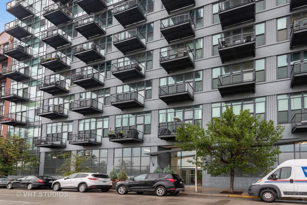 1224 W Van Buren Street #215 Chicago, Illinois 60607 - Image 1