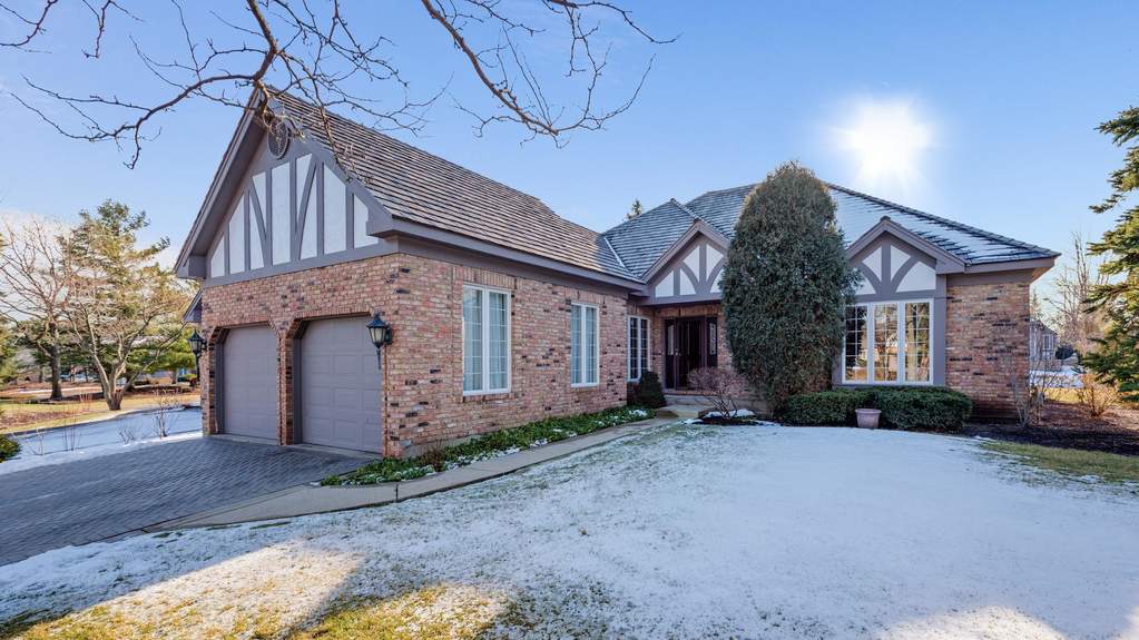41 Durham Court Burr Ridge, Illinois 60527 - Image 1