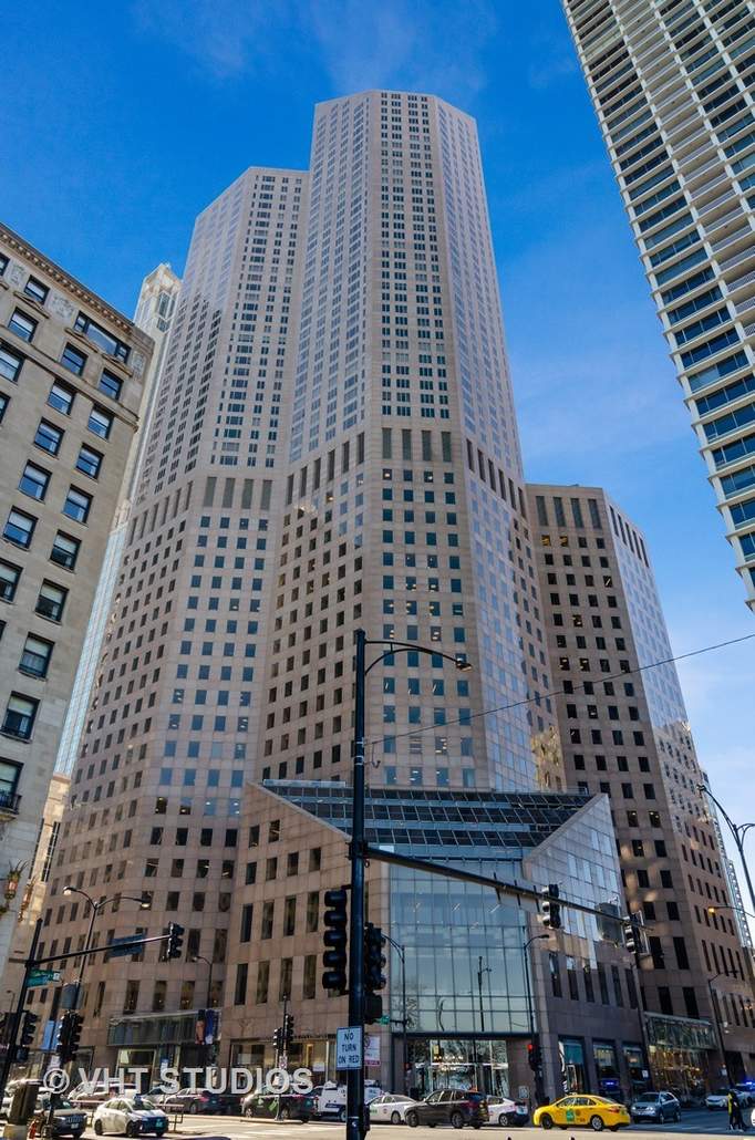 950 N Michigan Avenue 3706 Chicago, IL 60611 MLS 10615788 properties