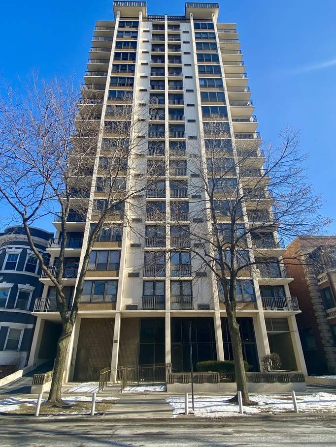 5471 S Hyde Park Boulevard 5B Chicago, IL 60615 MLS 10618063