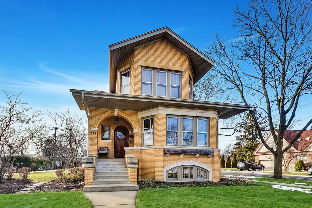 938 N Highland Avenue Arlington Heights, IL 60004 MLS 10629101
