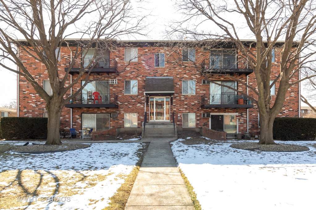 5703 128th Street 32 Crestwood, IL 60418 MLS 10636637 properties