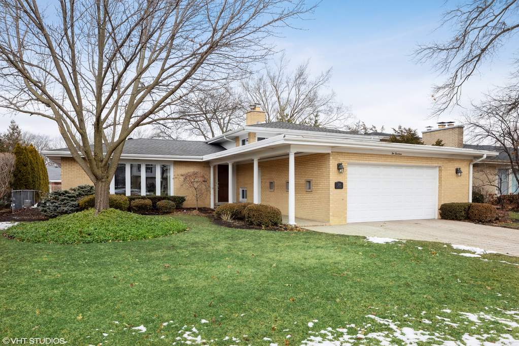 214 51st Place Western Springs, IL 60558 MLS 10641455 properties