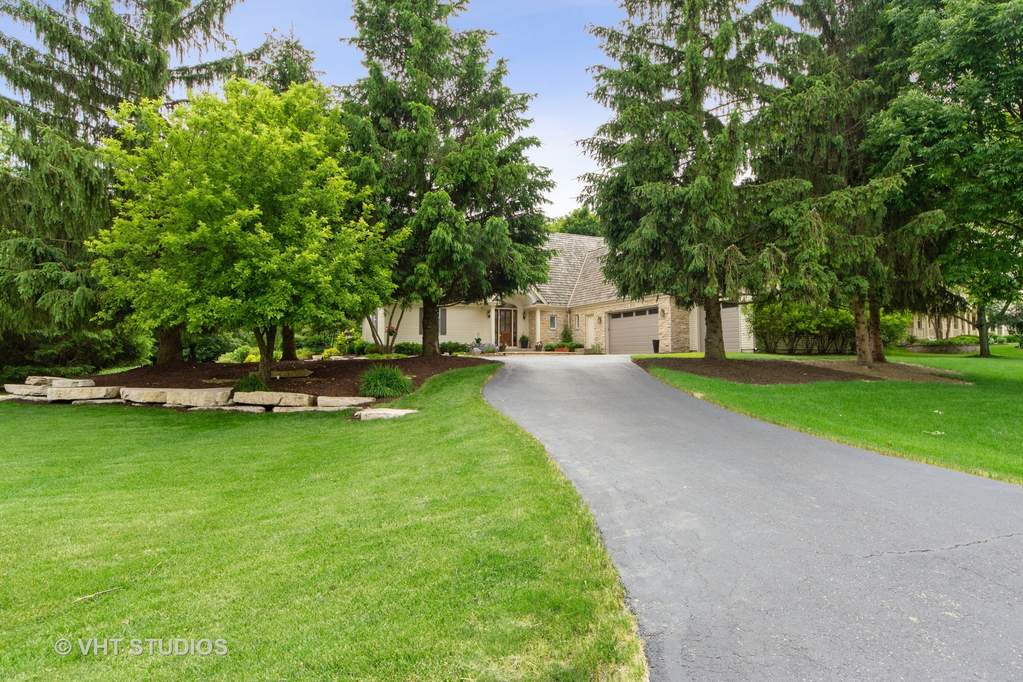 26026 N Middleton Parkway Mundelein, Illinois 60060 - Image 1
