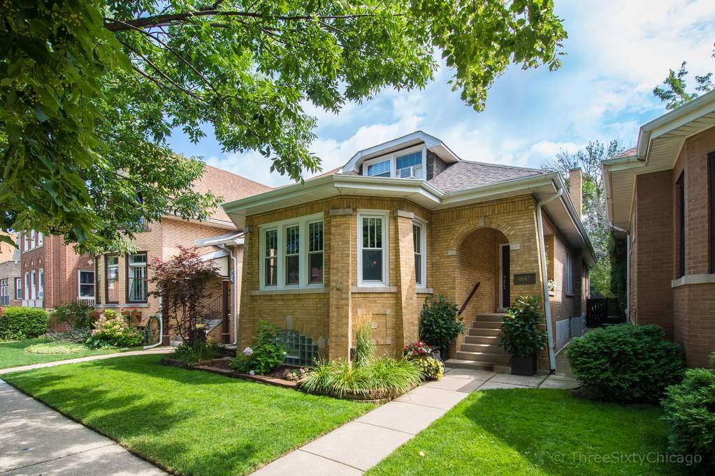 6647 N Washtenaw Avenue Chicago, IL 60645 MLS 10652489 properties