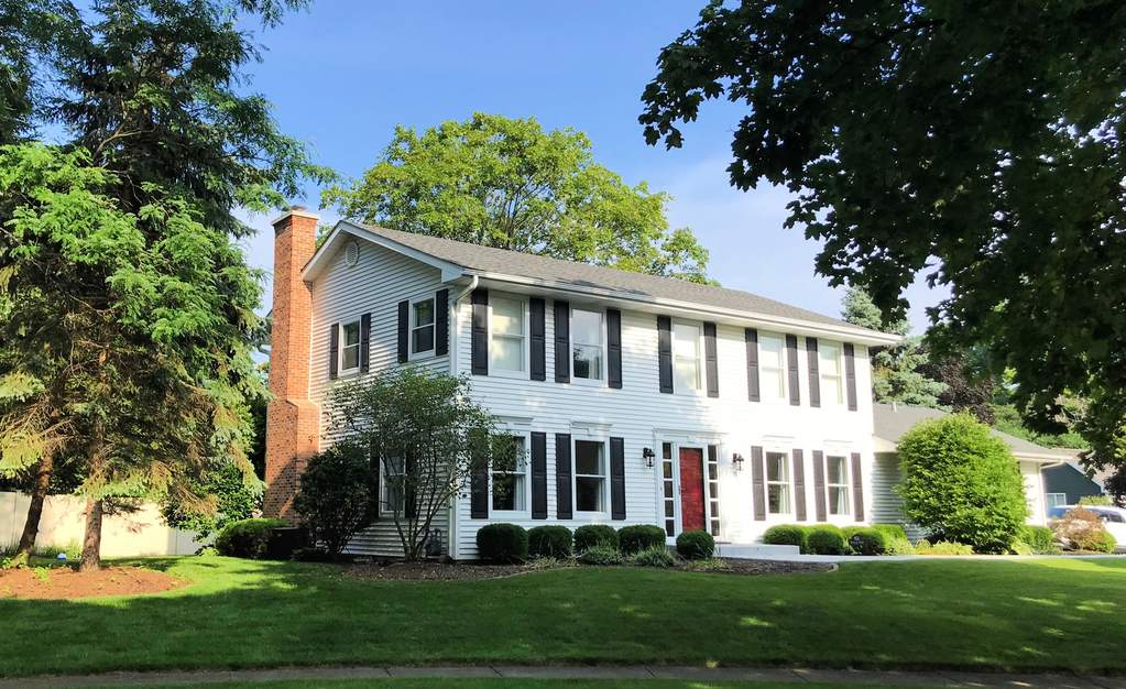 955 Burridge Court Libertyville, IL 60048 MLS 10664668 properties