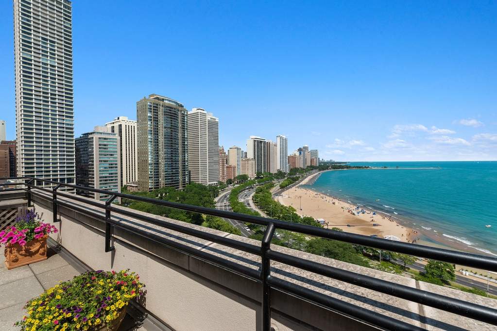 199 E Lake Shore Drive #PH10W Chicago, IL 60611 | MLS# 10665036