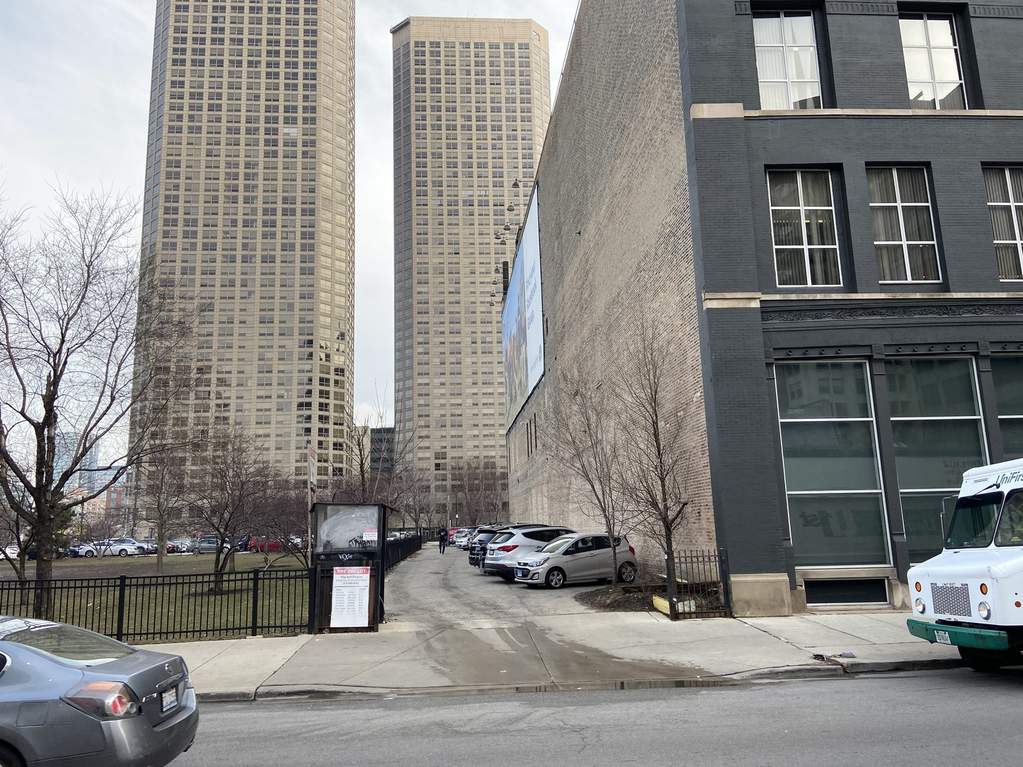 608 W Adams Street Chicago, Illinois 60661 - Image 1