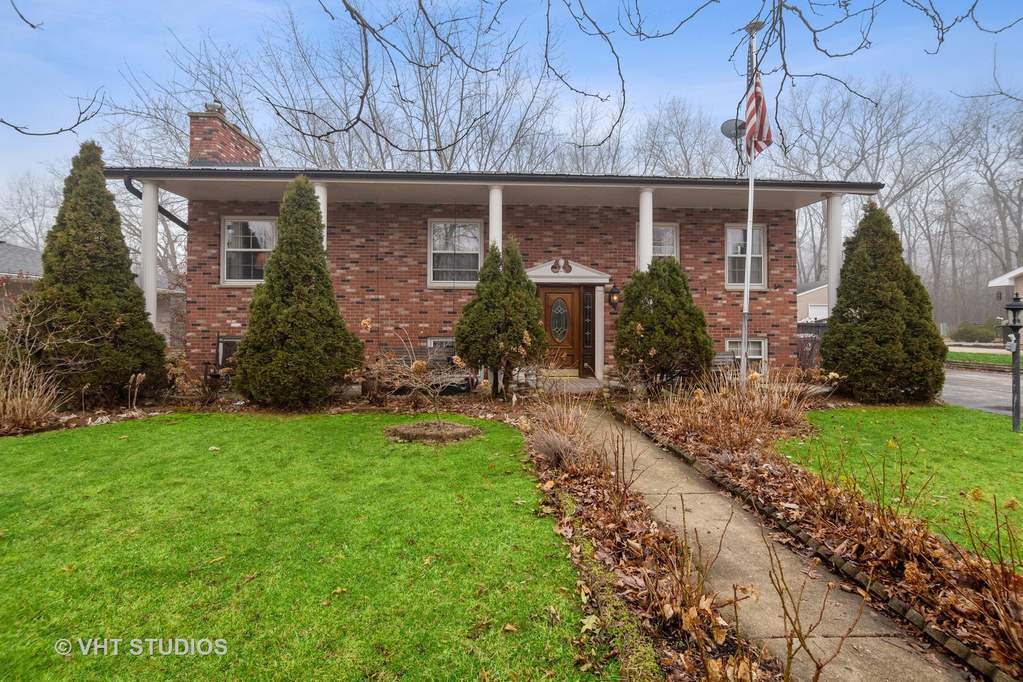 2719 Lowery Court Zion, Illinois 60099 - Image 1