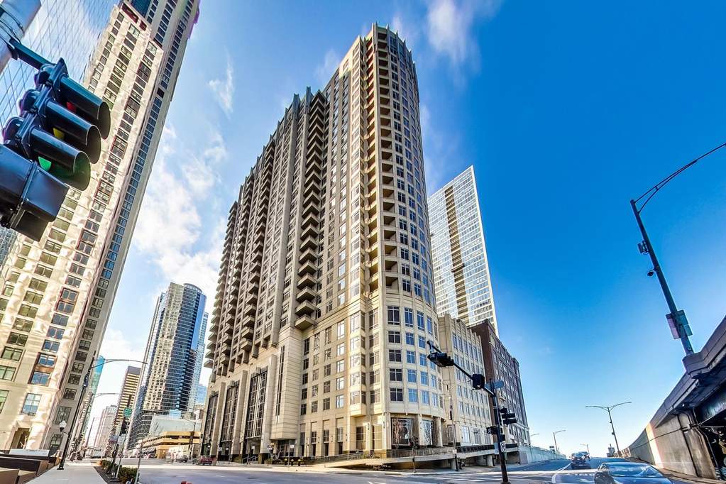530 N Lake Shore Drive #2303 Chicago, Illinois 60611 - Image 1