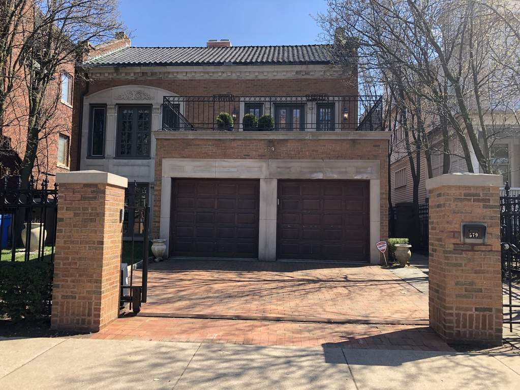 579 W Hawthorne Place Chicago, IL 60657 MLS 10691266 properties