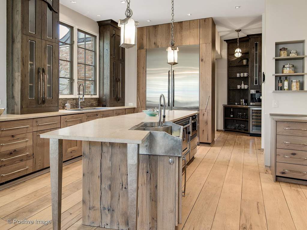 132 S Park Avenue Hinsdale, Illinois 60521 - Kitchen